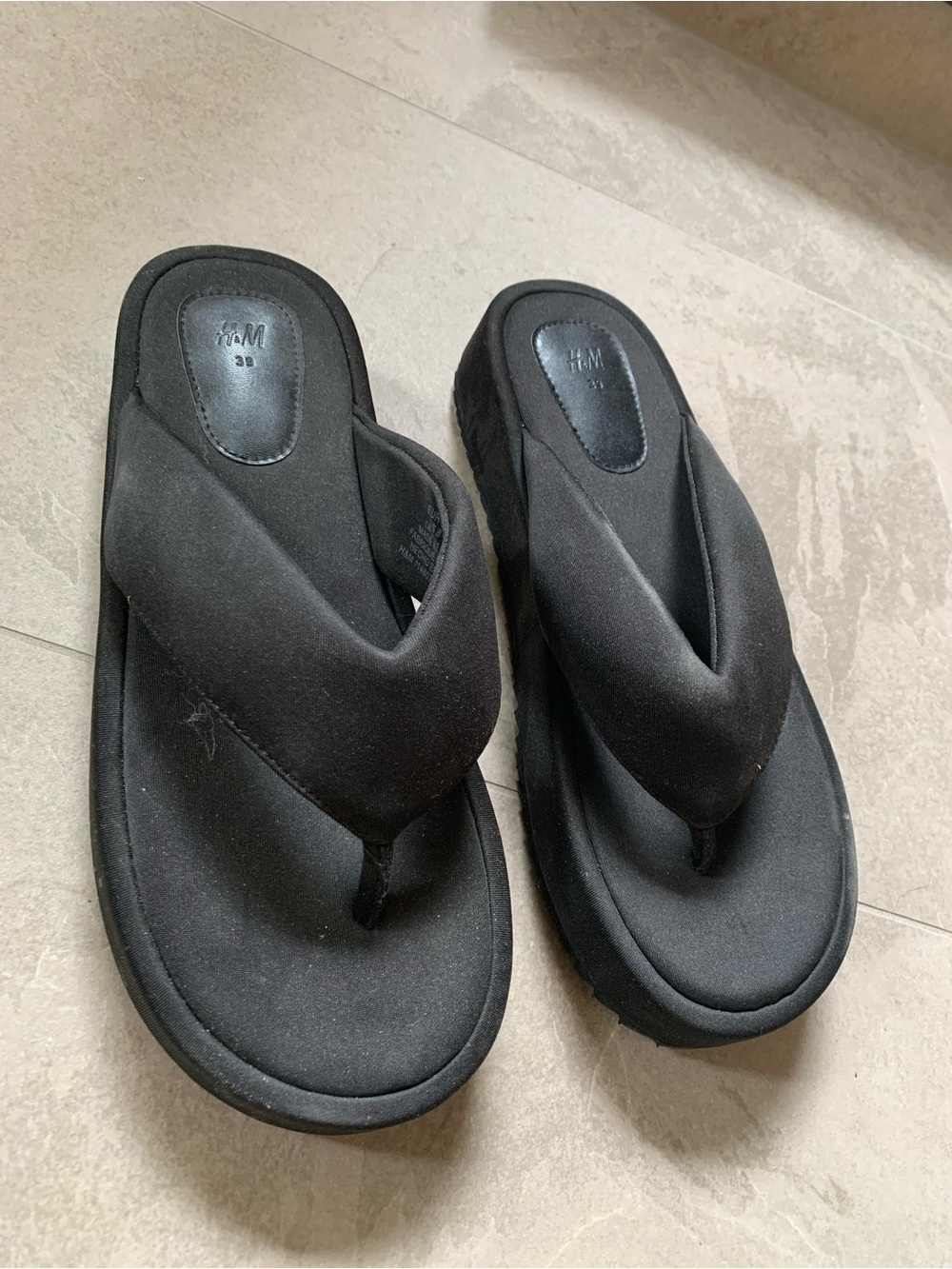H&M Black Women’s Thick-Strap Platform Flip-Flops